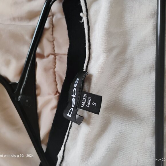 Bebe Long Sleeve Button Up Shirt/black and white - Picture 3 of 3